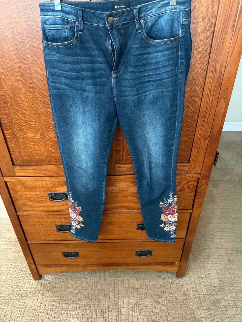 DRIFTWOOD Jackie Women’s Dark Blue Denim Jeans with Floral Embroidery